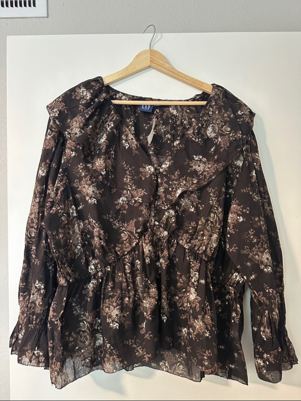 Gap Brown Floral Top NWT